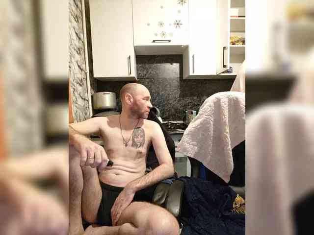 Innokentiy449 webcam