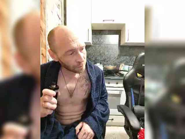 Innokentiy449 webcam