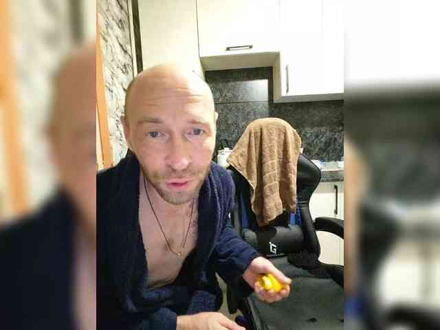 Innokentiy449 webcam
