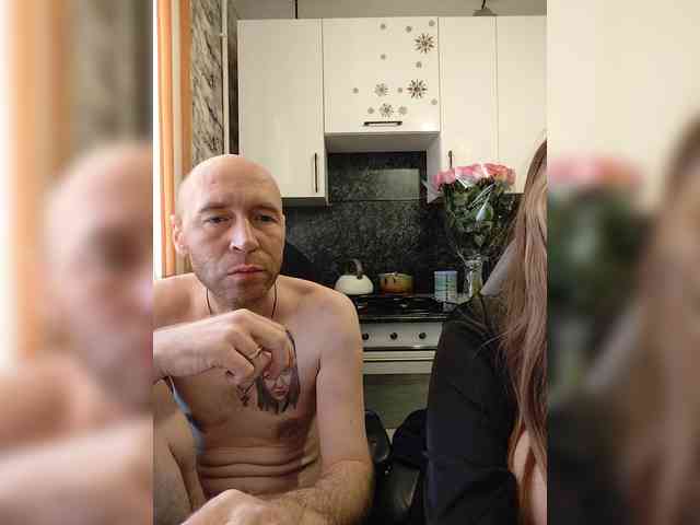 Innokentiy449 Live Webcam on BongaCams