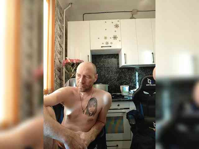 Innokentiy449 webcam