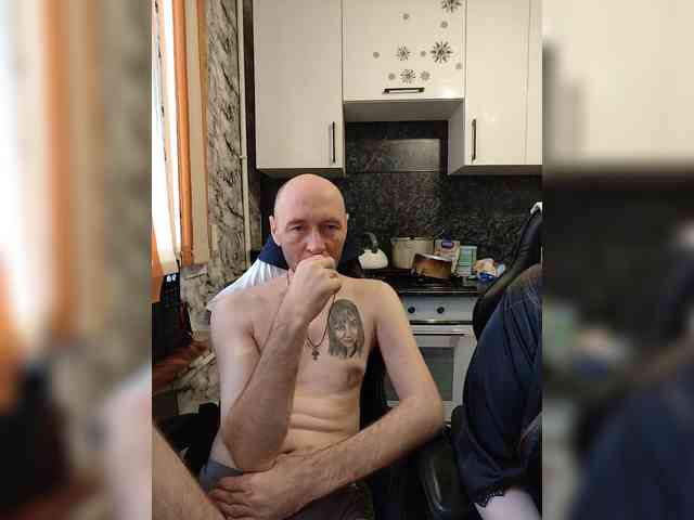 Innokentiy449 webcam