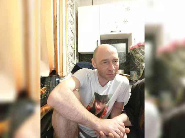 Innokentiy449 webcam