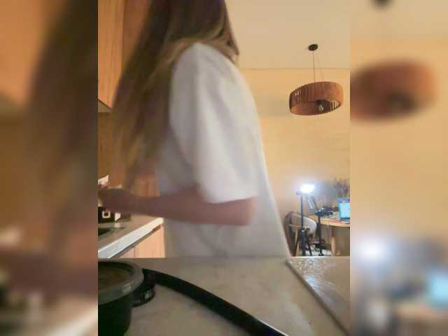 Pekkaboo's BongaCams show and profile