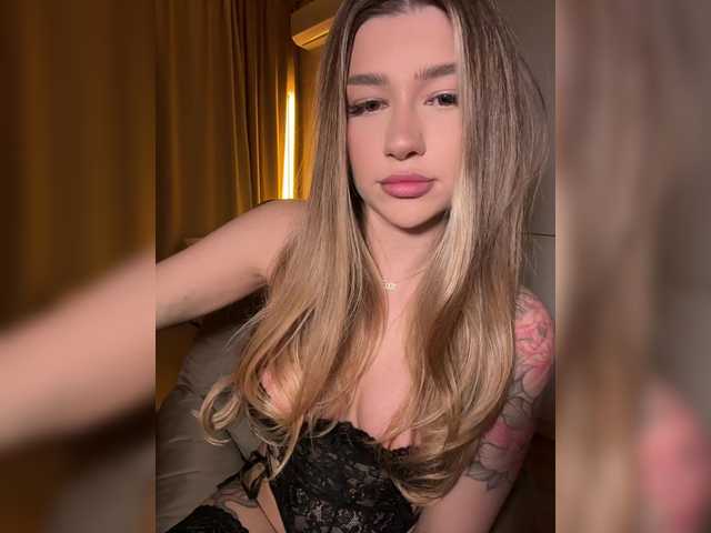 Pekkaboo's BongaCams show and profile