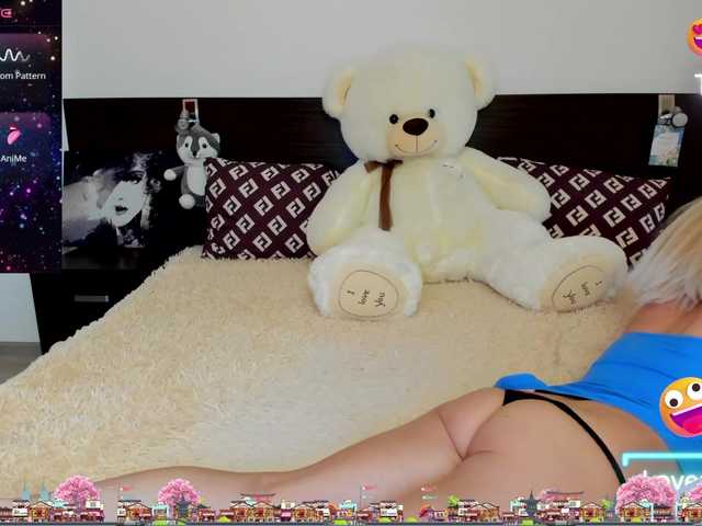 Saragrend1's BongaCams show and profile