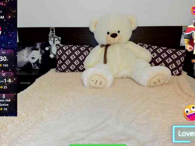 Saragrend1 Live Webcam on BongaCams