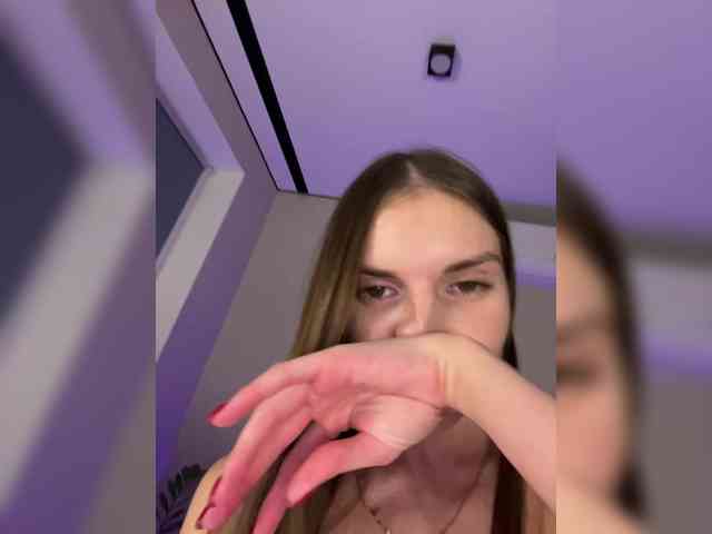 MarilynFord's webcam live show