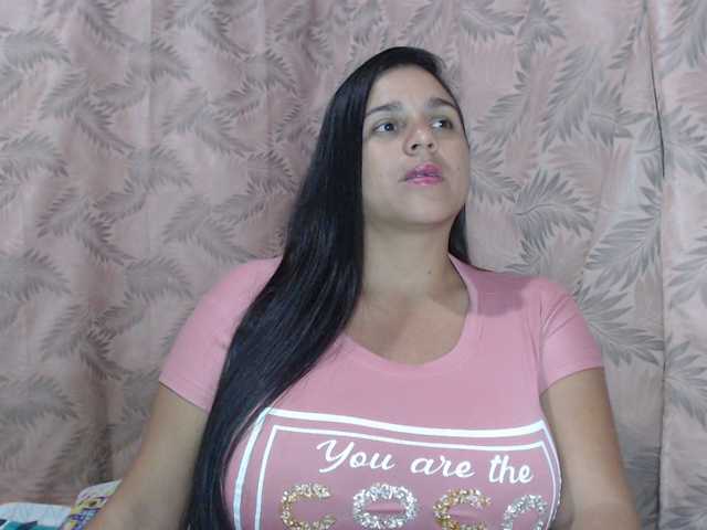 Mariaarredond's BongaCams show and profile