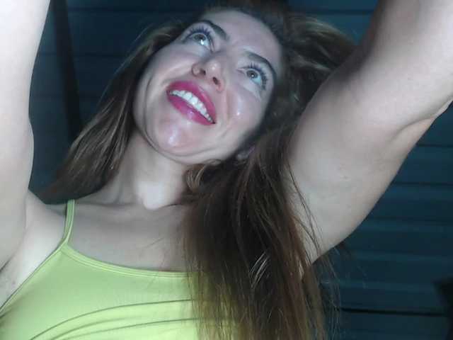 candylovet's BongaCams show and profile