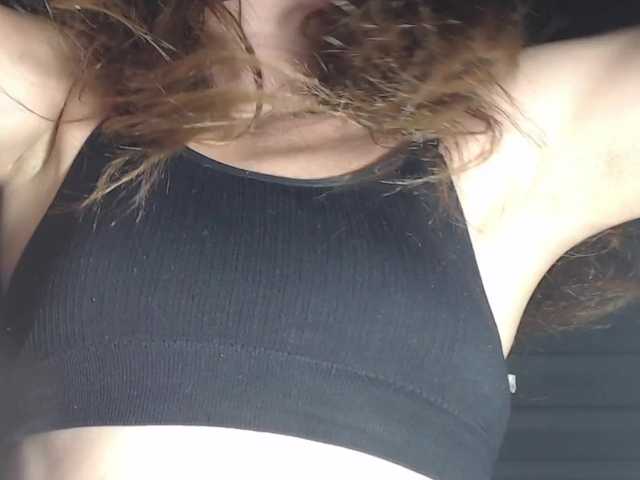 candylovet's BongaCams show and profile