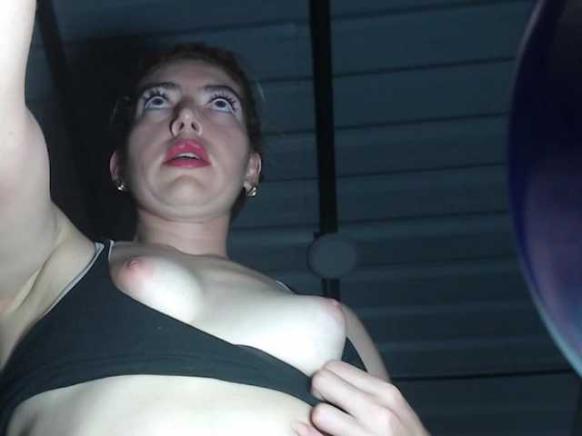 candylovet's BongaCams show and profile