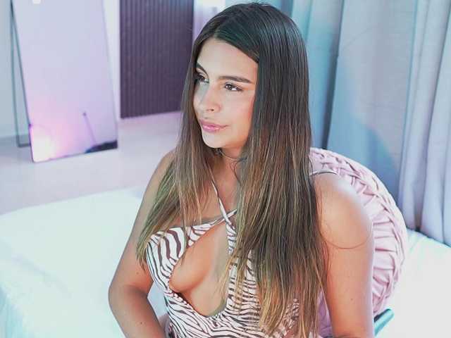 AnitaHaywood's BongaCams show and profile