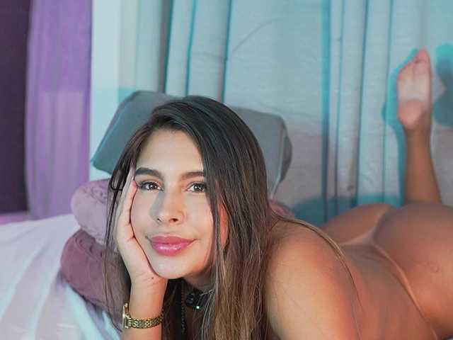 AnitaHaywood's BongaCams show and profile