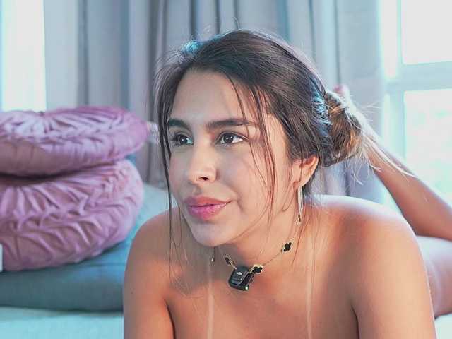 AnitaHaywood's BongaCams show and profile