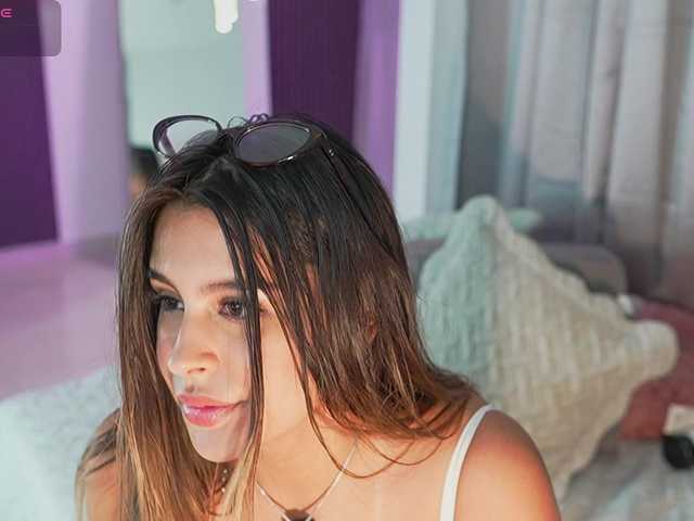 AnitaHaywood's BongaCams show and profile