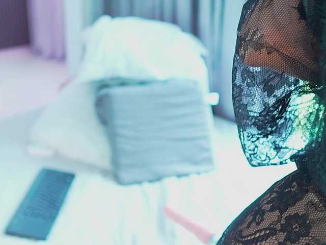 AnitaHaywood's BongaCams show and profile