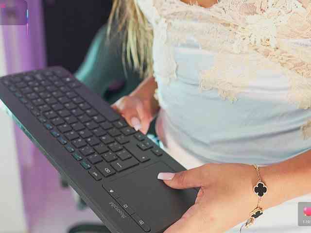 AnitaHaywood AnitaHaywood