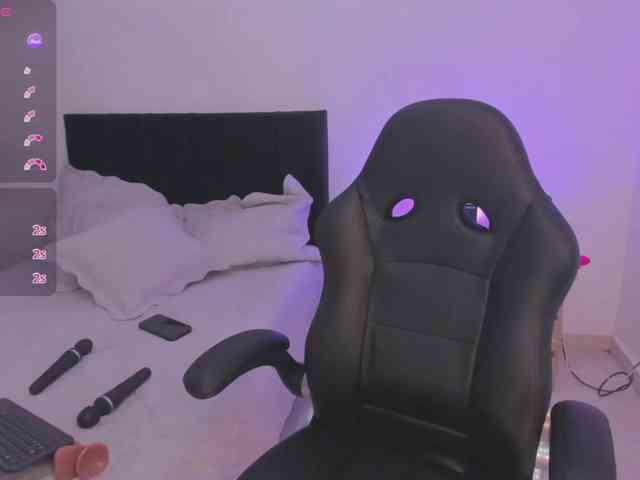 AnitaHaywood webcam