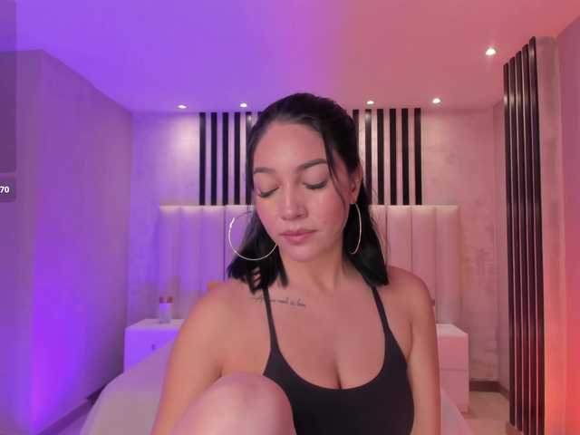  RossieRhoades chat room