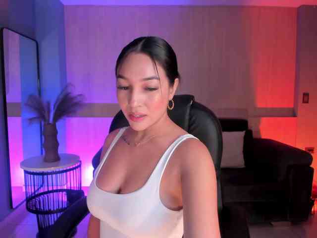 RossieRhoades webcam