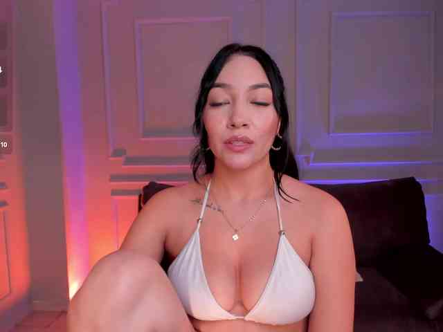 RossieRhoades webcam