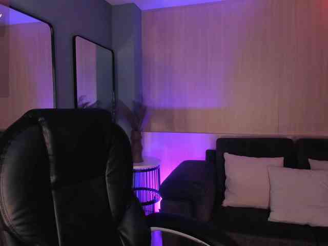 free nude chat RossieRhoades