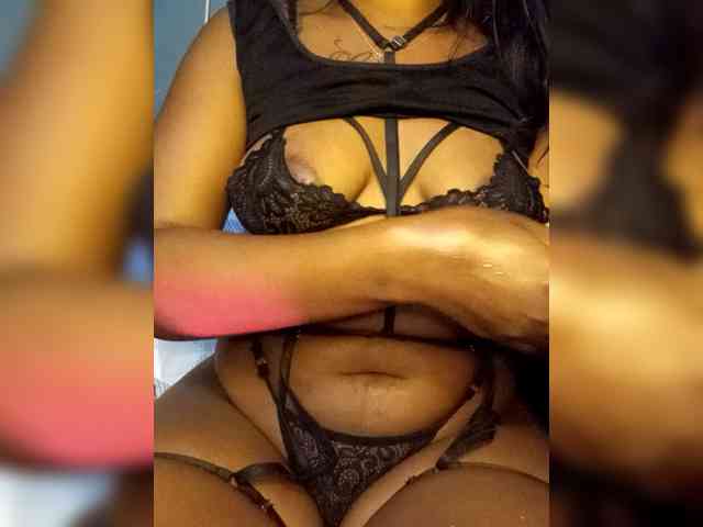 Candice18 webcam