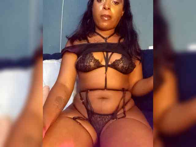 Candice18 webcam
