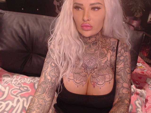 MilaElaine