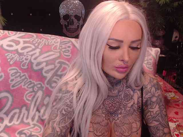 MilaElaine MilaElaine