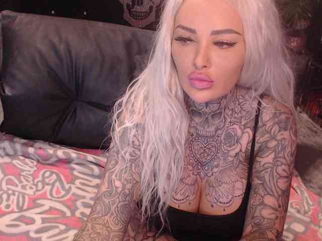 MilaElaine
