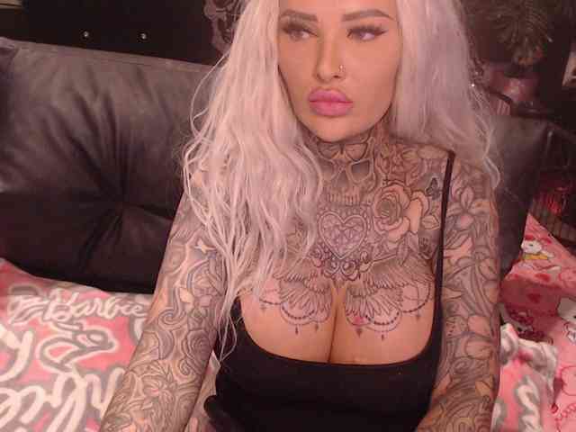 MilaElaine