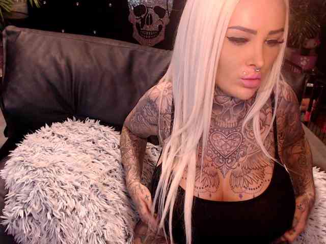 Модель: MilaElaine