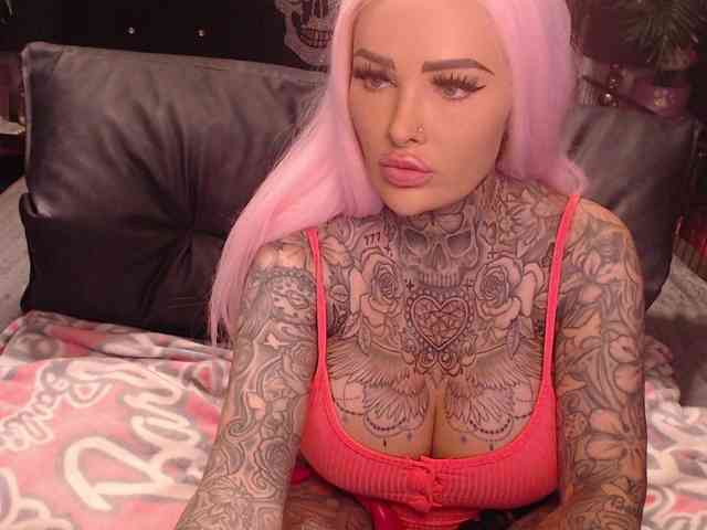 MilaElaine