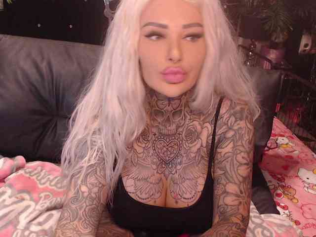 MilaElaine