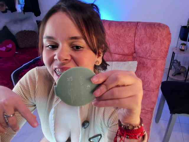 erika18love webcam
