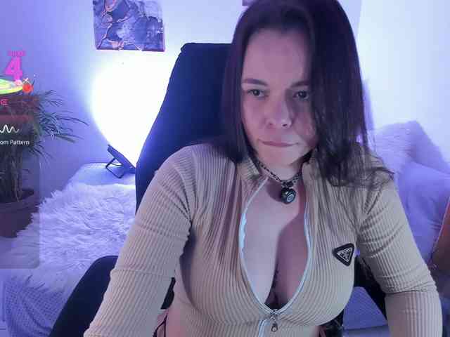 erika18love webcam
