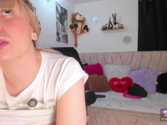erika18love webcam