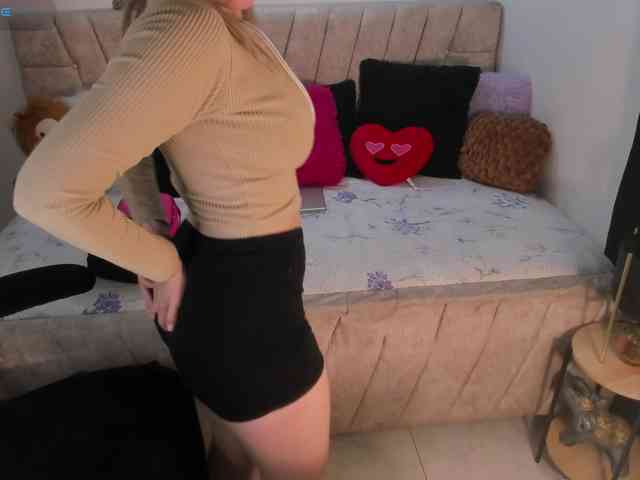 erika18love webcam