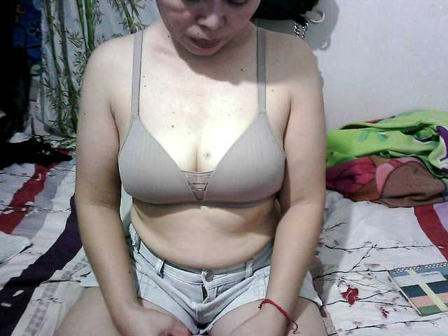 erica-4u's BongaCams show and profile