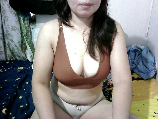 erica-4u's BongaCams show and profile