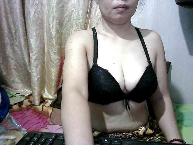 erica-4u Live Webcam on BongaCams erica-4u Live Webcam on BongaCams