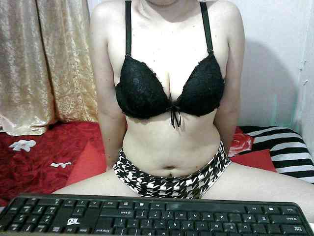 Erica-4u webcam
