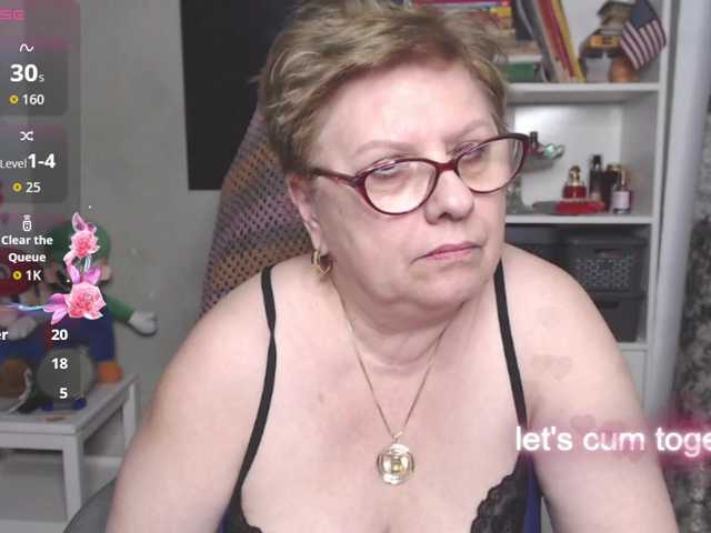 flamepussy's BongaCams show and profile