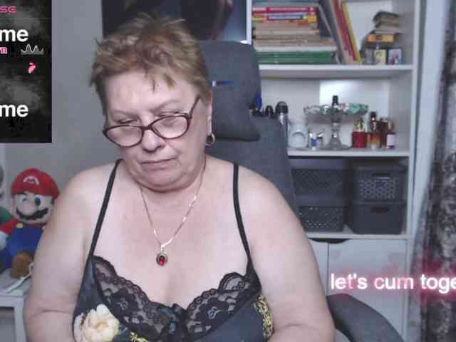FlamePussy webcam