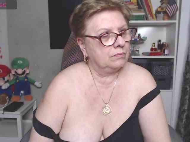 FlamePussy webcam