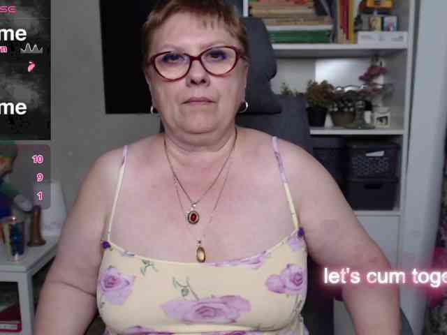 FlamePussy webcam