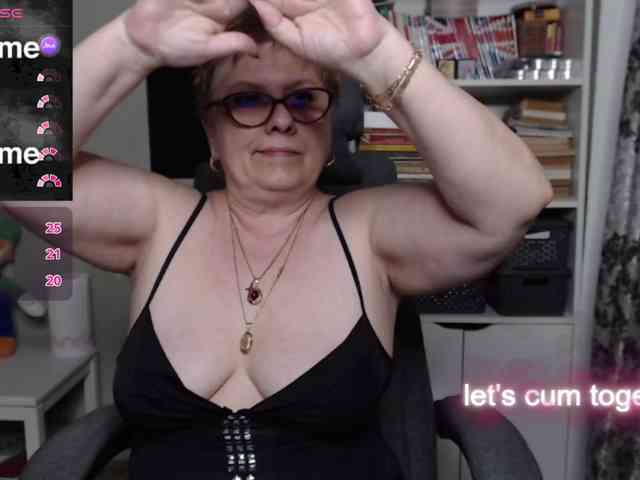 FlamePussy webcam
