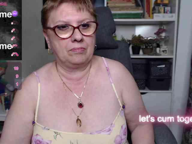 FlamePussy webcam